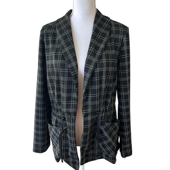 Liverpool Los Angeles Jackets & Blazers - Liverpool Los Angeles Jacket Blazer Size Medium Black White Plaid Cinch Waist